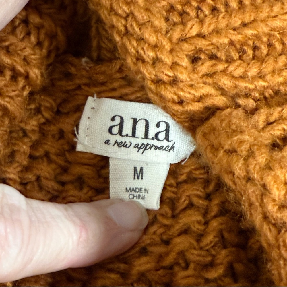 A.N.A Rust Chunky Knit Turtleneck Sweater M | Cozy Fall Winter Pullover Chic - Picture 5 of 7